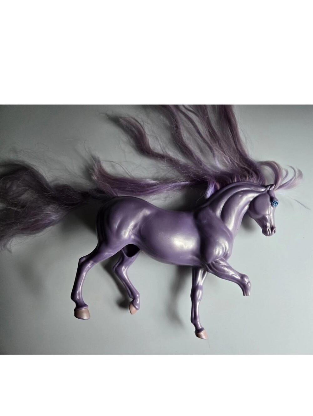 Lovely Lady Locks Purple Horse Vintage